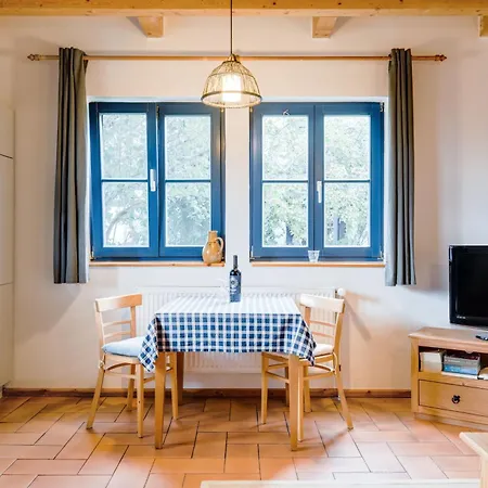 Apartment 2-raum Bis 4 Pers 12 *